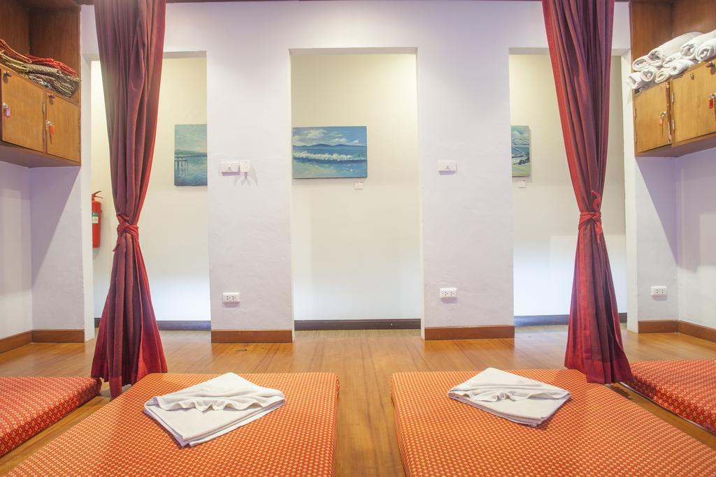 Hip Yaya Residences Patong Екстер'єр фото
