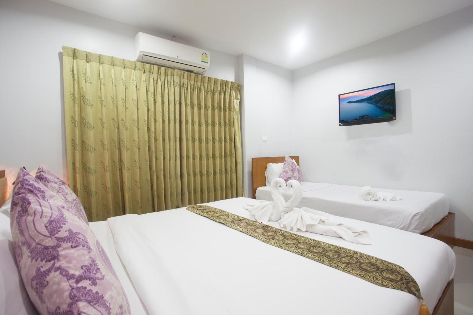 Hip Yaya Residences Patong Екстер'єр фото